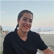 Maestra cualificada para dar clases de todos los niveles de primaria e infantil